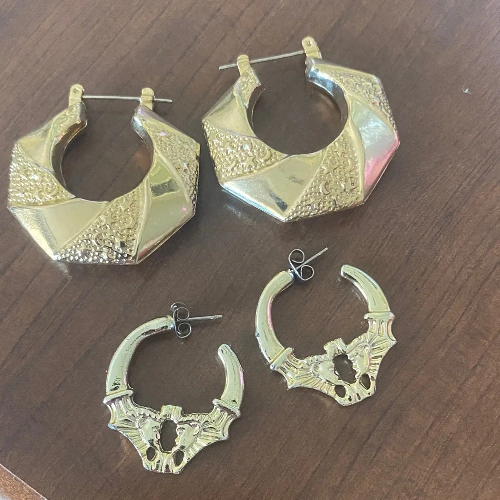 Vintage Gold Hoop Earrings Set - Picture 1 of 4